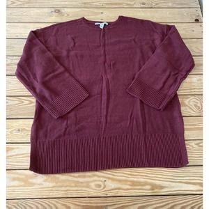 NEW Girl With Curves Tunic Sweater Size Medium Women’s Maroon